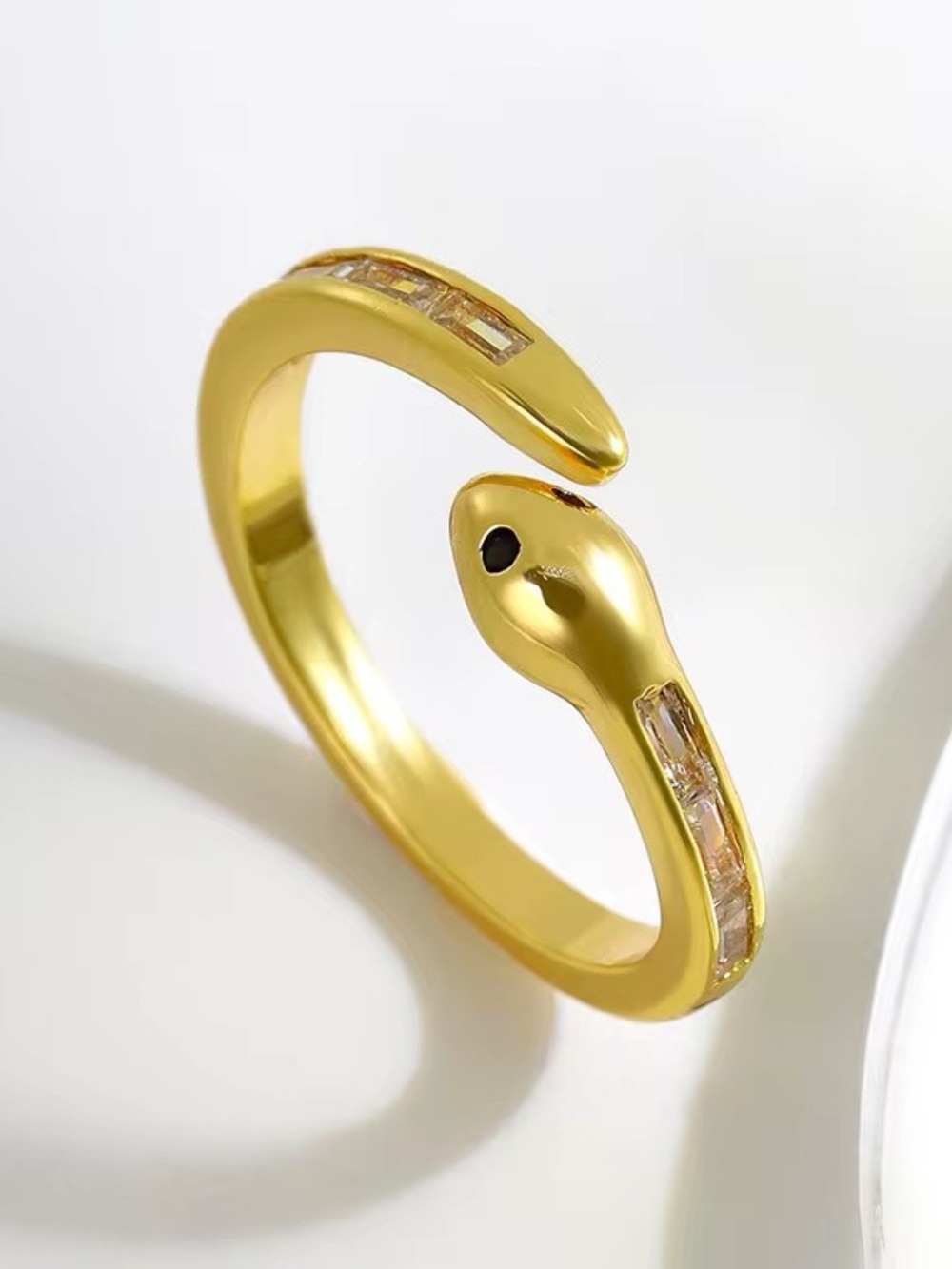 Vintage-Inspired Golden Snake Ring | Baguette Stones & Black eye stone. - Picture 3 of 6